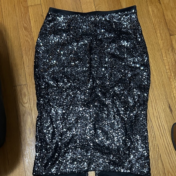 Express Dresses & Skirts - Express Glittering Black Pencil Skirt Size 10 Tags Attached